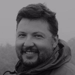 Макс Лысенков